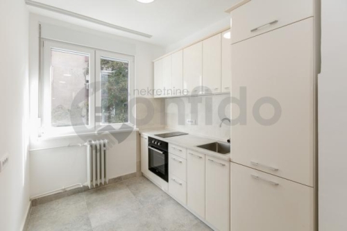 Strahinjica Bana 22 11