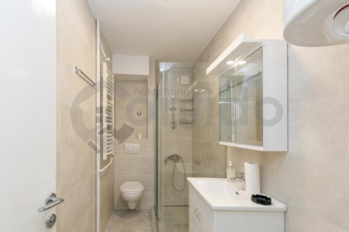 Strahinjica Bana 22 4