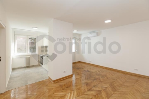 Strahinjica Bana 22 7