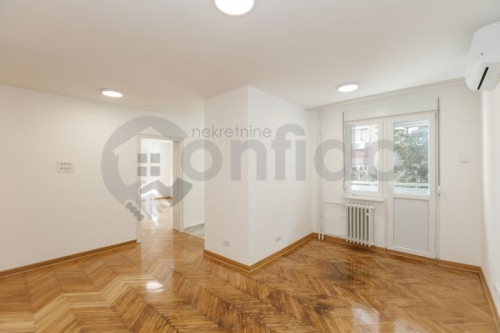 Strahinjica Bana 22 8