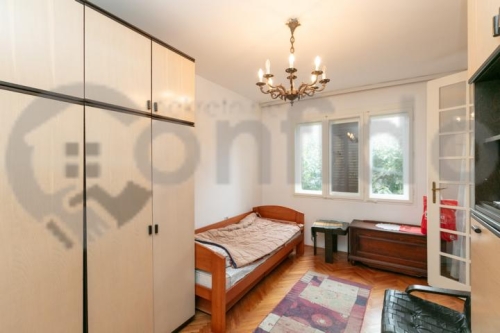 Josipa Dlavenskog 21