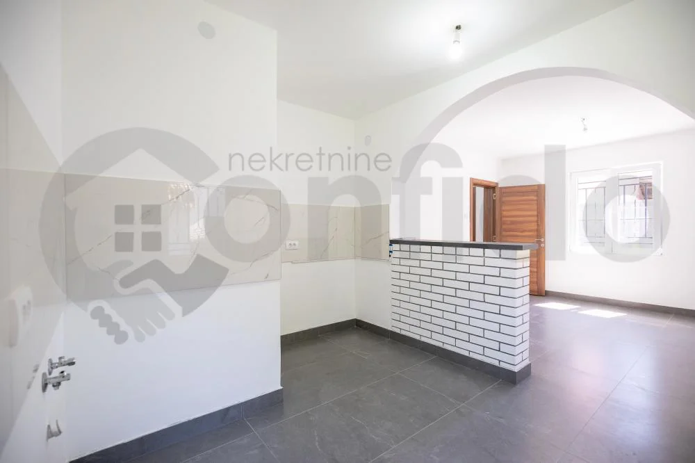 Ansicht der Immobilie 1: Haus · 180 m² · Borča